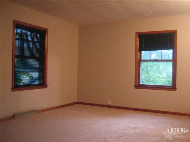 3808 Oxford St, Fort Wayne, IN 46806 photo 7