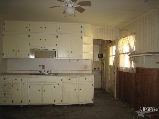 535 Mckinnie Ave, Fort Wayne, IN 46806 photo 4