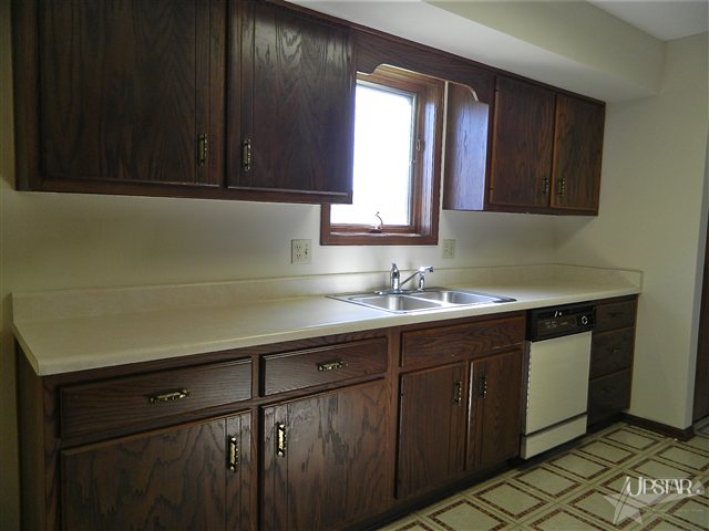 10430 White Hall Ct, Fort Wayne, IN 46845 photo 8