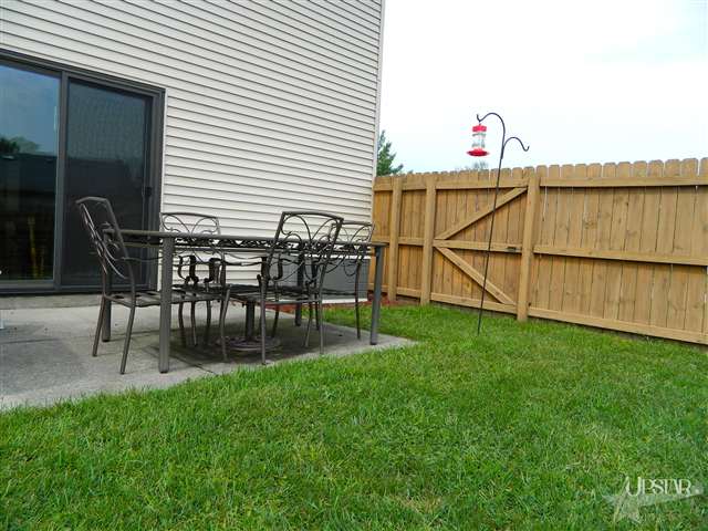 10430 White Hall Ct, Fort Wayne, IN 46845 photo 6