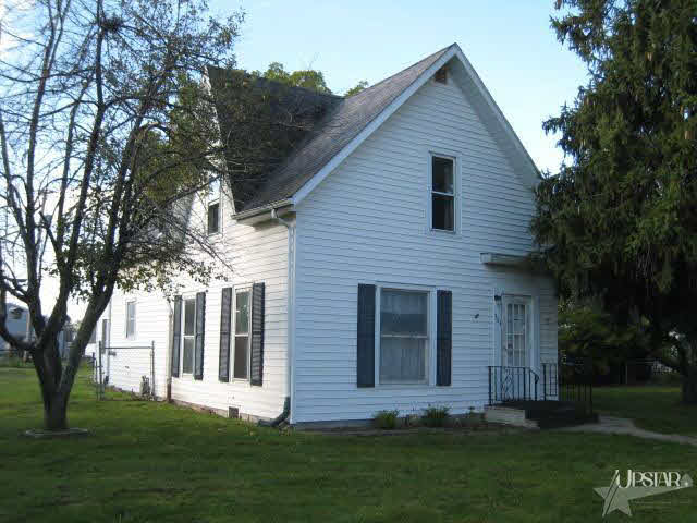 304 E Forest St, Monroeville, IN 46773 photo 1