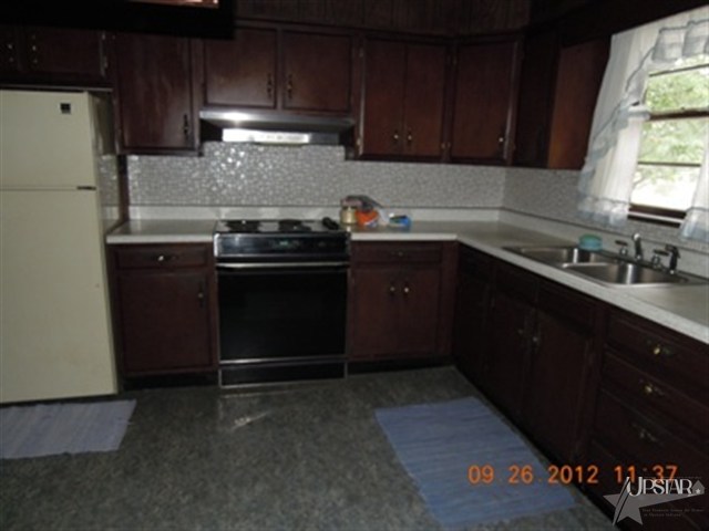 2630 Lincolndale Ave, Fort Wayne, IN 46808 photo 3