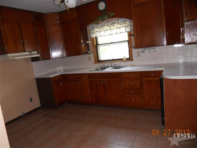 1536 Urban Ave, Auburn, IN 46706 photo 3