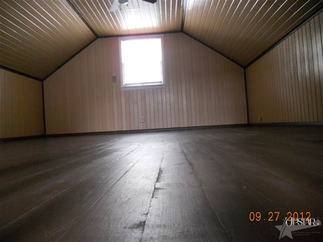 1536 Urban Ave, Auburn, IN 46706 photo 4