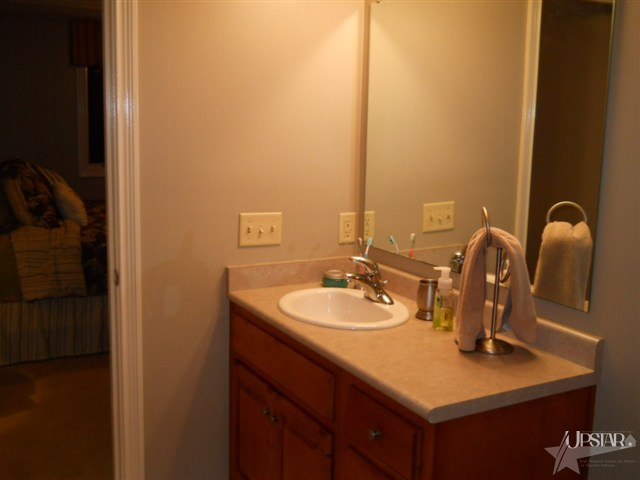 3204 Troutwood Dr, Fort Wayne, IN 46818 photo 11