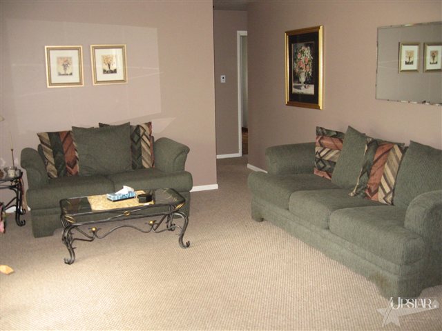 6929 Plumtree Ct, Fort Wayne, IN 46825 photo 2