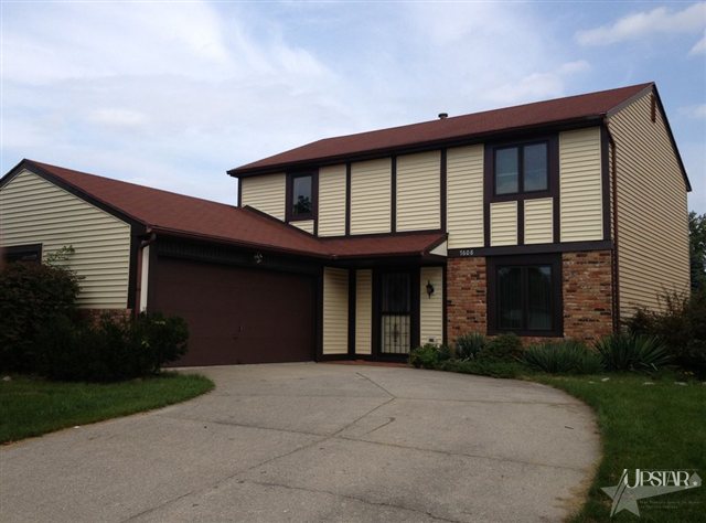 7608 Sunderland Dr, Fort Wayne, IN 46835 photo 1