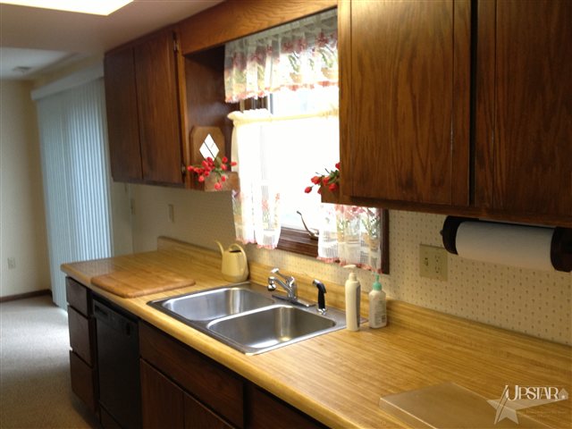 7608 Sunderland Dr, Fort Wayne, IN 46835 photo 4
