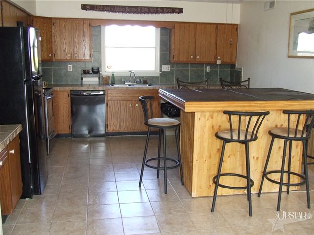 5651 W 600 N, Huntington, IN 46750 photo 3