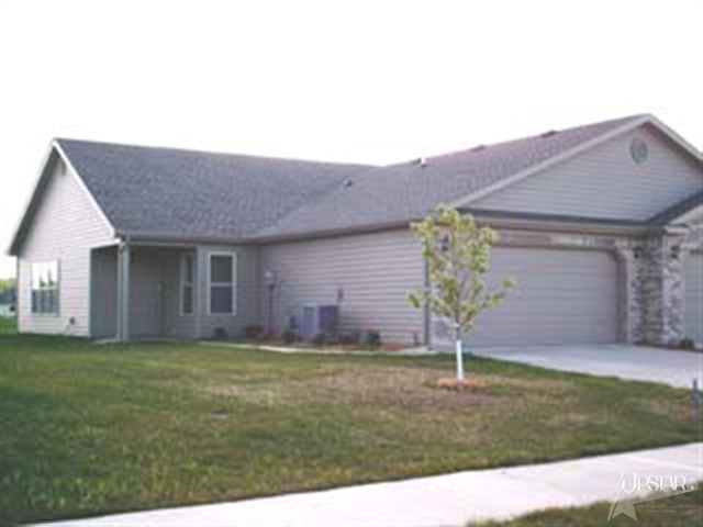 2527 Hogans Aly, Decatur, IN 46733 photo 1