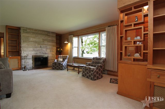 4244 Reed Rd, Fort Wayne, IN 46815 photo 2