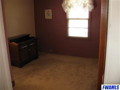 2524 Darlene Ct, Fort Wayne, IN 46802 photo 4