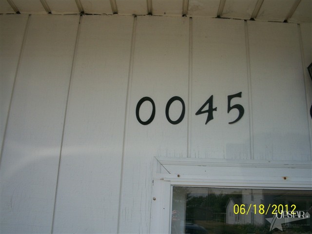 45 E Walnut, Poneto, IN 46781 photo 23