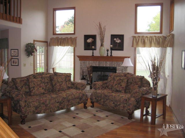1504 Parlor City Dr, Bluffton, IN 46714 photo 4
