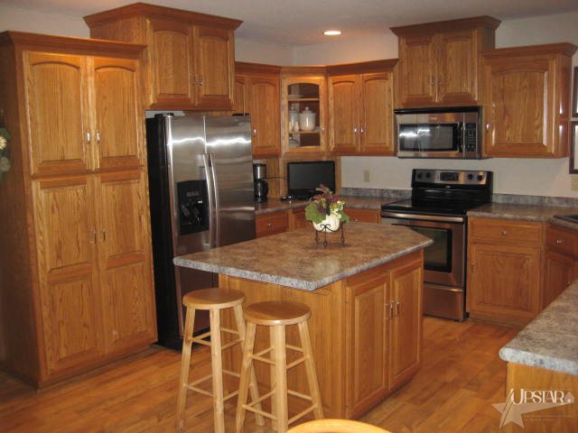 1504 Parlor City Dr, Bluffton, IN 46714 photo 13