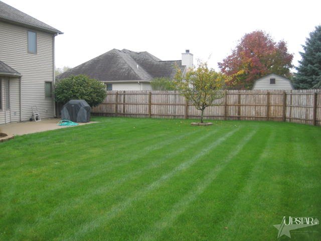 1504 Parlor City Dr, Bluffton, IN 46714 photo 29