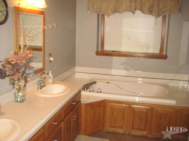 1504 Parlor City Dr, Bluffton, IN 46714 photo 19