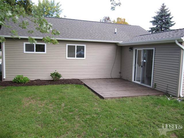 847 W Circle Dr, New Haven, IN 46774 photo 4