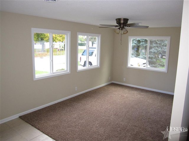847 W Circle Dr, New Haven, IN 46774 photo 7