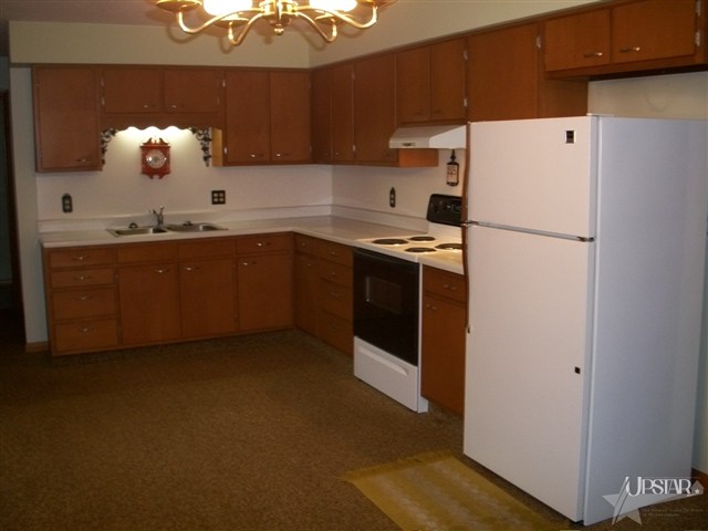 304 Carroll Rd, South Whitley, IN 46787 photo 2