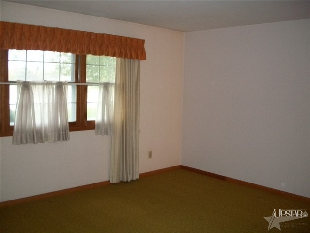304 Carroll Rd, South Whitley, IN 46787 photo 5
