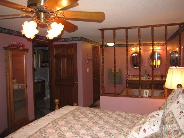 6927 E 575 N, Churubusco, IN 46723 photo 17