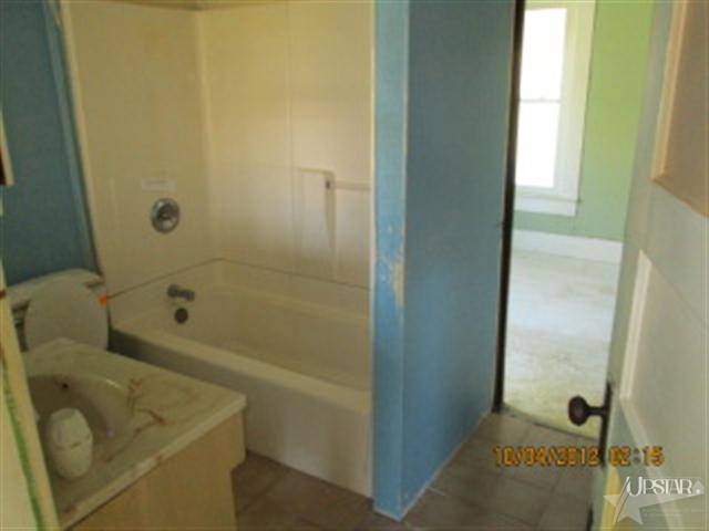 3748 S 700 E, Laotto, IN 46763 photo 8