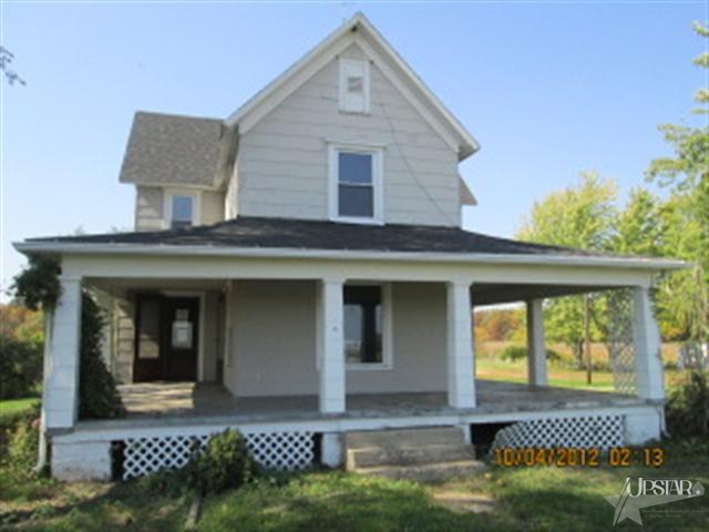 3748 S 700 E, Laotto, IN 46763 photo 1