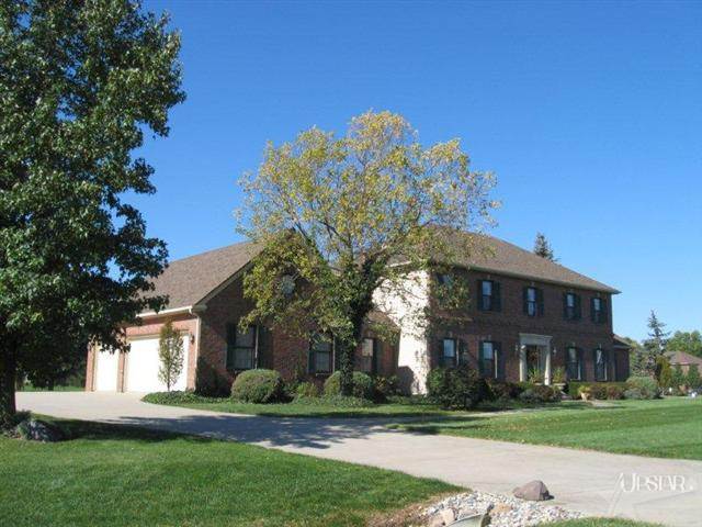 9206 Valley Forge Pl, Fort Wayne, IN 46835 photo 2