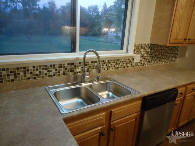 4723 Ashland Dr, Fort Wayne, IN 46835 photo 7