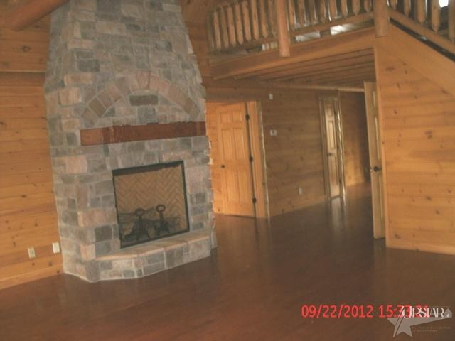 1621 Hartzell Rd, New Haven, IN 46774 photo 4
