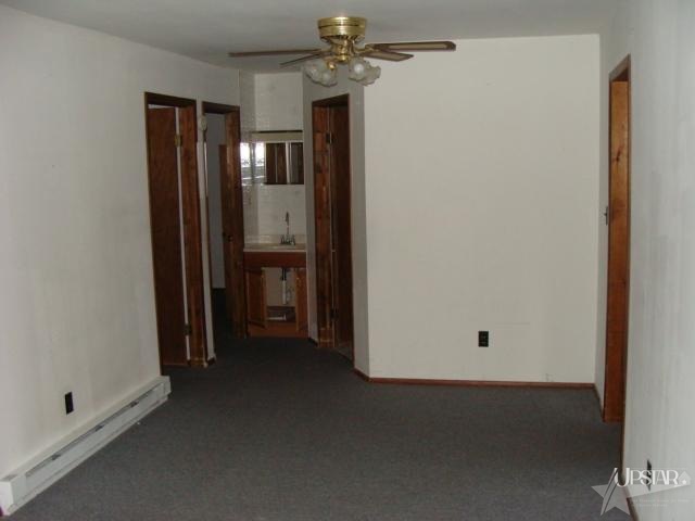 803 Olinger St, Huntington, IN 46750 photo 9