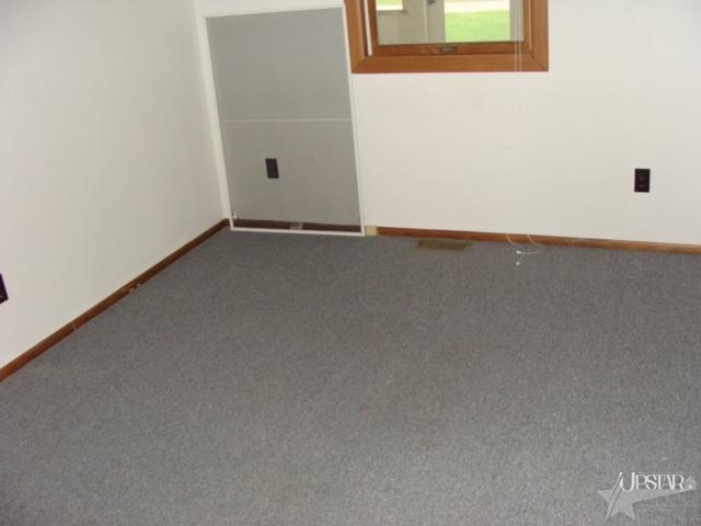 803 Olinger St, Huntington, IN 46750 photo 10