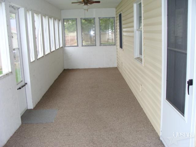 803 Olinger St, Huntington, IN 46750 photo 7