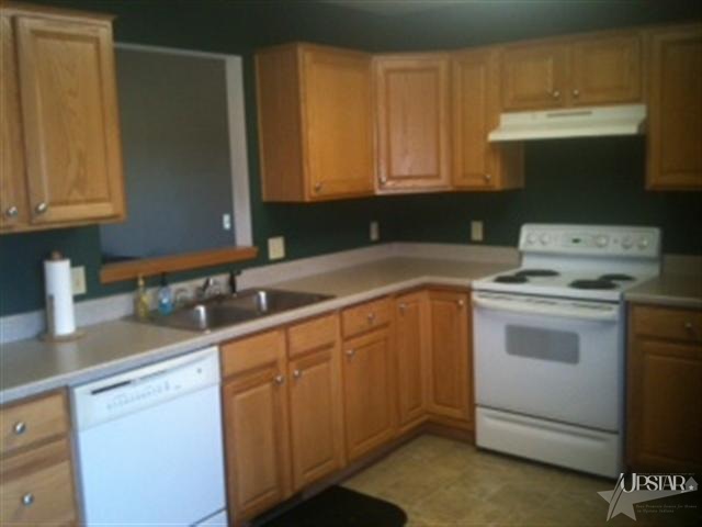 7422 Maeve Dr, Fort Wayne, IN 46835 photo 4