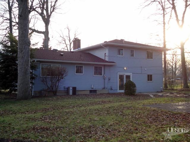 3227 Oakwood Dr, Fort Wayne, IN 46816 photo 6
