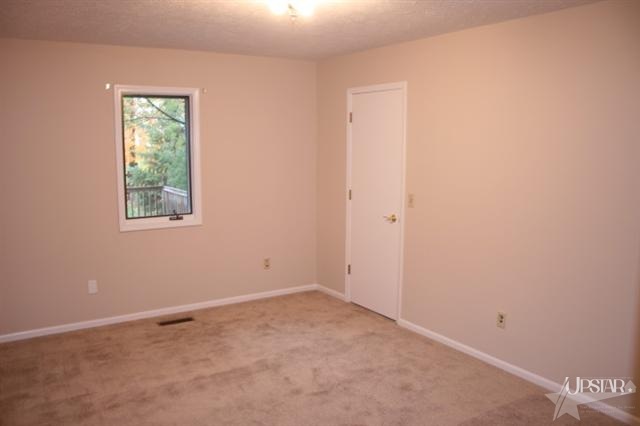 6129 Bellingham Ln, Fort Wayne, IN 46835 photo 9