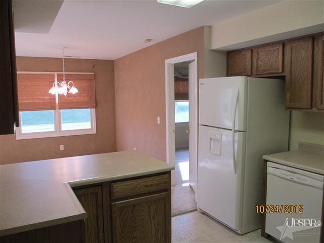 3214 E Sherman St, Columbia City, IN 46725 photo 8