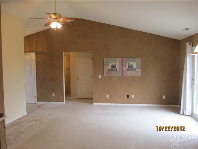 3214 E Sherman St, Columbia City, IN 46725 photo 6