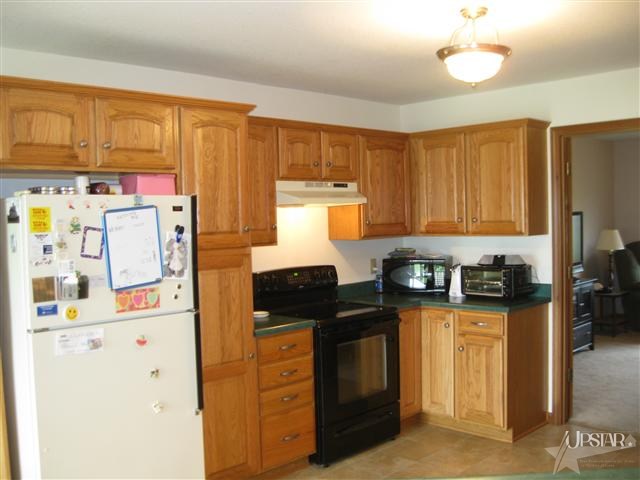 4805 N State Road 301, Craigville, IN 46731 photo 8