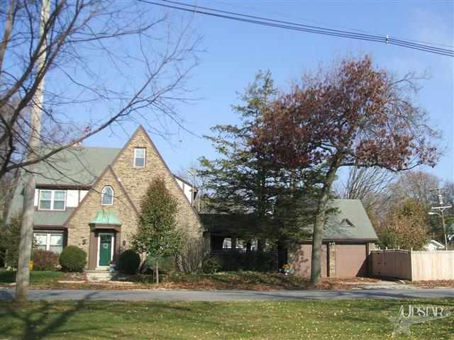 1301 Vermont Ave, Fort Wayne, IN 46805 photo 1
