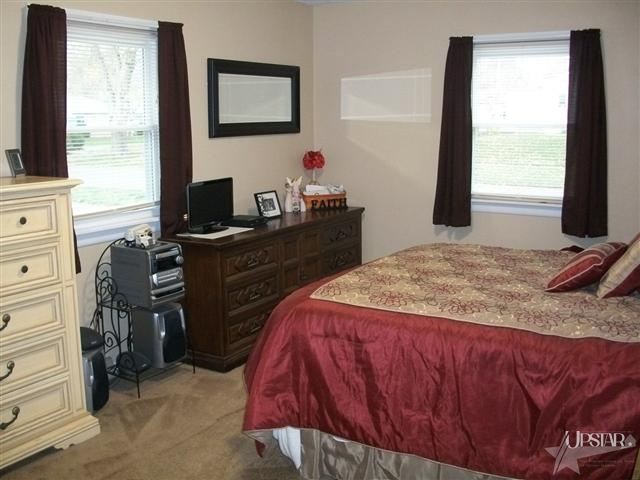 207 E Front St, South Whitley, IN 46787 photo 4