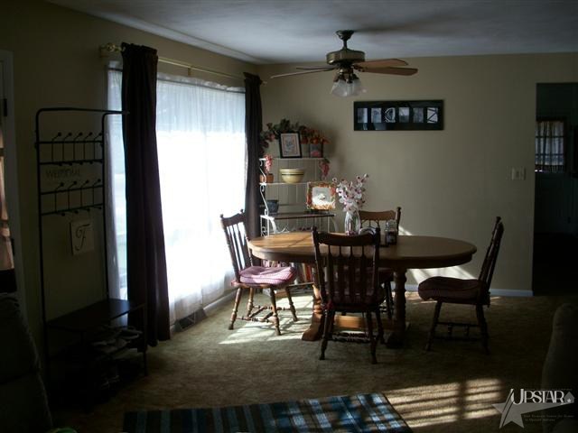 207 E Front St, South Whitley, IN 46787 photo 6