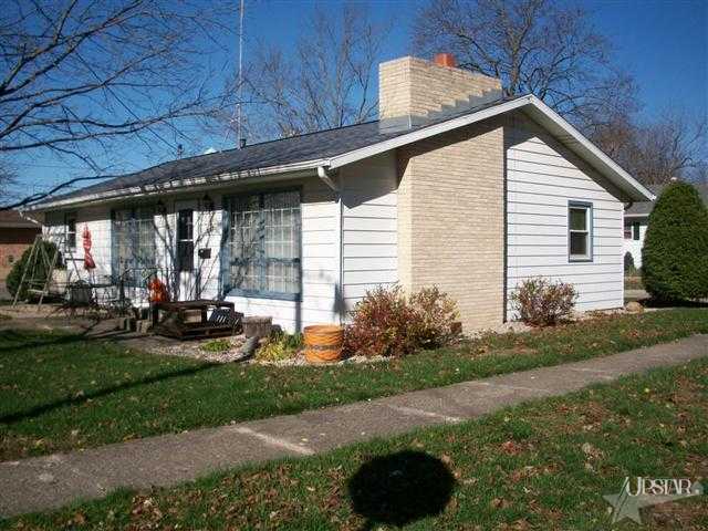 207 E Front St, South Whitley, IN 46787 photo 16