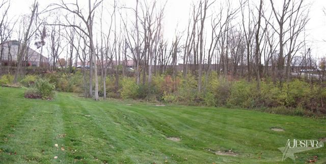 5227 Binford Ln, Fort Wayne, IN 46804 photo 3