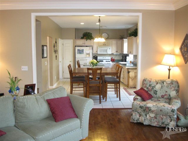 1527 Silver Linden Ct, Fort Wayne, IN 46804 photo 12