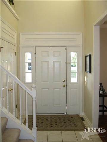 1527 Silver Linden Ct, Fort Wayne, IN 46804 photo 7