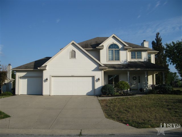 1527 Silver Linden Ct, Fort Wayne, IN 46804 photo 1