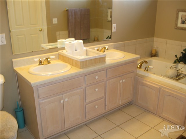 1527 Silver Linden Ct, Fort Wayne, IN 46804 photo 17
