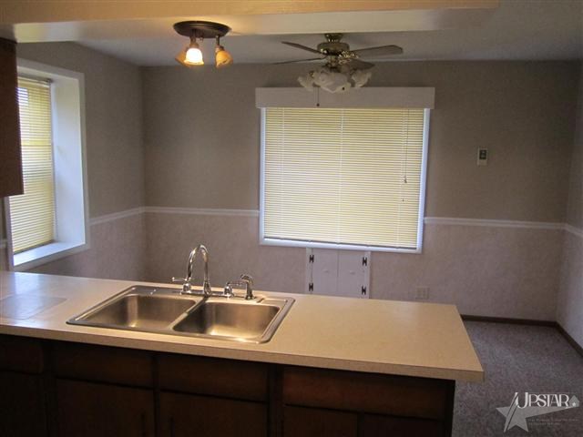2919 Bellaire Dr, Fort Wayne, IN 46804 photo 5